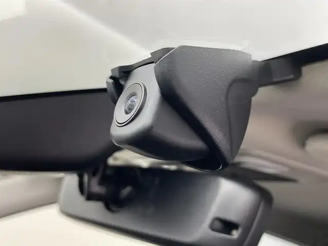 ホンダ ヴェゼル ハイブリッド e:HEV Z 埼玉県 2024(令6)年 1.8万km クリスタルブラックパール 純正９型ナビ　Ｂカメラ　温シート　ＢＳＭ　ＥＴＣ　前後ドライブレコーダー　Ｂｌｕｅｔｏｏｔｈ　ＬＥＤヘッドライト　ダウンヒルアシスト　オートハイビーム　ＭＴモード付ＡＴ　ＣＤ／ＤＶＤ　フルセグ