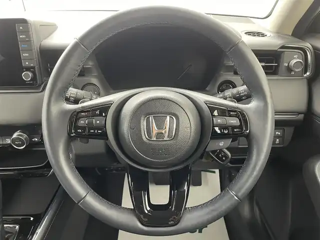 ホンダ ヴェゼル ハイブリッド e:HEV Z 埼玉県 2024(令6)年 1.8万km クリスタルブラックパール 純正９型ナビ　Ｂカメラ　温シート　ＢＳＭ　ＥＴＣ　前後ドライブレコーダー　Ｂｌｕｅｔｏｏｔｈ　ＬＥＤヘッドライト　ダウンヒルアシスト　オートハイビーム　ＭＴモード付ＡＴ　ＣＤ／ＤＶＤ　フルセグ