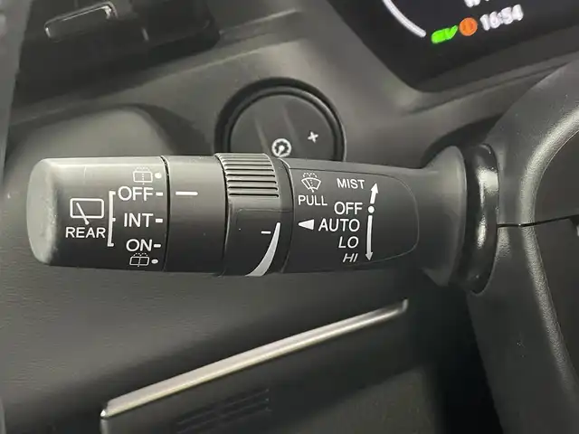 ホンダ ヴェゼル ハイブリッド e:HEV Z 埼玉県 2024(令6)年 1.8万km クリスタルブラックパール 純正９型ナビ　Ｂカメラ　温シート　ＢＳＭ　ＥＴＣ　前後ドライブレコーダー　Ｂｌｕｅｔｏｏｔｈ　ＬＥＤヘッドライト　ダウンヒルアシスト　オートハイビーム　ＭＴモード付ＡＴ　ＣＤ／ＤＶＤ　フルセグ