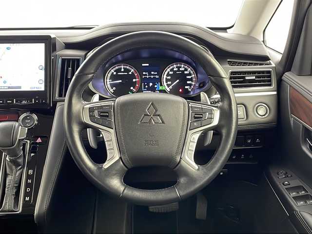 三菱 デリカＤ：５ G パワーパッケージ 栃木県 2021(令3)年 3.8万km ダイヤモンドブラックマイカ 禁煙車/4WD/純正10インチメモリーナビ/・CD/DVD/SD/Bluetooth/HDMI/USB/フルセグTV/アラウンドビューモニター/e-Asist/・衝突被害軽減ブレーキ/・レーダークルーズコントロール/・オートマチックハイビーム/・誤発進抑制機能/・車線逸脱警報/・ブラインドスポットモニター/両側ワンタッチ開閉パワースライドドア/オートサイドステップ/パワーバックドア/電動パーキング/LEDヘッドライト/D席パワーシート/前席シートヒーター/パドルシフト/ステアリングヒーター/ETC/前側ドライブレコーダー/スマートキー×2/保証書/取扱説明書