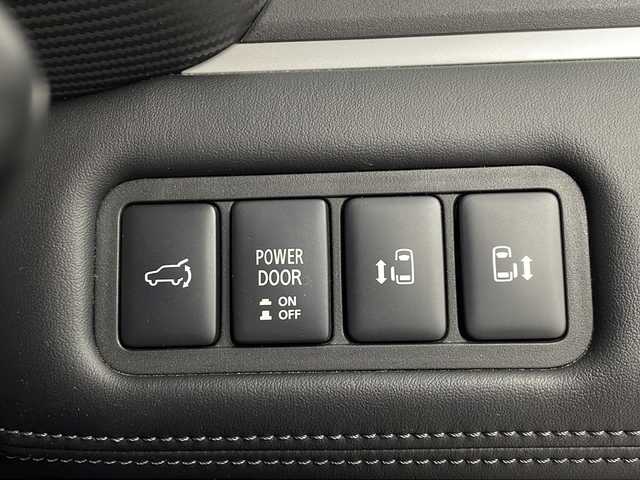 三菱 デリカＤ：５ G パワーパッケージ 栃木県 2021(令3)年 3.8万km ダイヤモンドブラックマイカ 禁煙車/4WD/純正10インチメモリーナビ/・CD/DVD/SD/Bluetooth/HDMI/USB/フルセグTV/アラウンドビューモニター/e-Asist/・衝突被害軽減ブレーキ/・レーダークルーズコントロール/・オートマチックハイビーム/・誤発進抑制機能/・車線逸脱警報/・ブラインドスポットモニター/両側ワンタッチ開閉パワースライドドア/オートサイドステップ/パワーバックドア/電動パーキング/LEDヘッドライト/D席パワーシート/前席シートヒーター/パドルシフト/ステアリングヒーター/ETC/前側ドライブレコーダー/スマートキー×2/保証書/取扱説明書