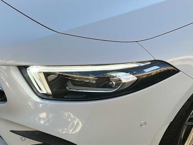 メルセデス・ベンツ Ａ２５０ 4MATIC AMGライン 東京都 2020(令2)年 1.5万km 白 ワンオーナー/メモリナビ/フルセグテレビ/バックカメラ（全方位）/クルーズコントロール/プッシュスタート/フロアマット純正/ETC2/0/パワーシート/LEDヘッドライト（純正）/アルミホイール純正/USB/ターボ/４WD/ドラレコ純正/シートヒーター/Bluetooth