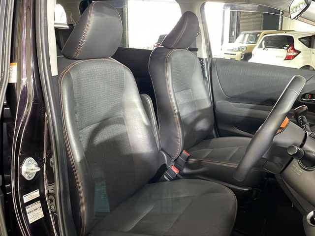 トヨタ シエンタ G クエロ 広島県 2017(平29)年 3.2万km クールボルドーガラスフレーク 純正ナビ　/両側パワースライドドア　/バックカメラ　/フルセグ　/コーナーセンサー　/レーンキープアシスト　/オーハイビーム　/オートライト　/LEDヘッドランプ　/衝突軽減ブレーキ　/フォグランプ　/ETC　/スマートキー/純正15インチアルミキャップ(185/60/R15)/エアバック（運転席/助手席）