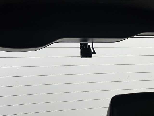 トヨタ ヴォクシー ハイブリッド ZS 煌Ⅲ 埼玉県 2021(令3)年 5.5万km ブラック 純正フリップダウンモニター/純正９インチメモリナビ(型式：NSZT-Y68T)/CD/DVD/Bluetooth/フルセグ/バックカメラ/トヨタセーフティセンス/両側電動スライドドア/ビルトインETC2.0/前後ドライブレコーダー/ハーフレザーシート/前席シートヒーター/プッシュスタート/スマートキー