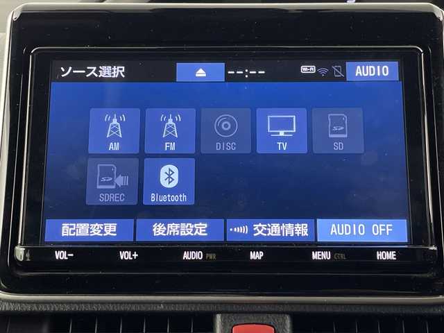 トヨタ ヴォクシー ハイブリッド ZS 煌Ⅲ 埼玉県 2021(令3)年 5.5万km ブラック 純正フリップダウンモニター/純正９インチメモリナビ(型式：NSZT-Y68T)/CD/DVD/Bluetooth/フルセグ/バックカメラ/トヨタセーフティセンス/両側電動スライドドア/ビルトインETC2.0/前後ドライブレコーダー/ハーフレザーシート/前席シートヒーター/プッシュスタート/スマートキー