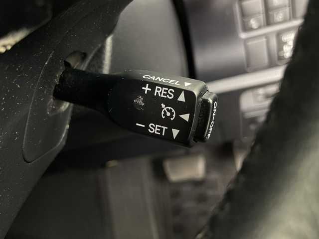 トヨタ ヴォクシー ハイブリッド ZS 煌Ⅲ 埼玉県 2021(令3)年 5.5万km ブラック 純正フリップダウンモニター/純正９インチメモリナビ(型式：NSZT-Y68T)/CD/DVD/Bluetooth/フルセグ/バックカメラ/トヨタセーフティセンス/両側電動スライドドア/ビルトインETC2.0/前後ドライブレコーダー/ハーフレザーシート/前席シートヒーター/プッシュスタート/スマートキー