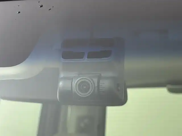 ホンダ Ｎ ＢＯＸ G L ホンダセンシング 道央・札幌 2019(平31)年 5.7万km プレミアムアイボリーパールⅡ ・４WD/・純正８インチＳＤナビ/・バックカメラ/・CD/DVD/BT/フルセグ/USB/SD/iPod/AUX/・純正エンジンスターター/・純正前方ドライブレコーダー/・ビルトインETC/・ホンダセンシング/・レーダークルーズコントロール/・レーンキープアシスト/・先行車発進お知らせ機能/・炉外逸脱抑制システム/・標識認識機能/・片側パワースライドドア/・ＬＥＤヘッドライト/・オートライト/・フォグランプ/・ECON/・積込純正AW冬タイヤ（23年製155/65/R14）/・ミラーヒーター/・ドアバイザー/・ステアリングスイッチ/・電動格納ウィンカーミラー/・保証書・取扱説明書/・スマートキー/・スペアキー