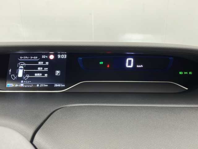 日産 セレナ e－パワー ハイウェイスター V 宮崎県 2019(令1)年 2.9万km アズライトブルー プロパイロット/エマ―ジェンシーブレーキ/LDW（車線逸脱警報）/LDP（車線逸脱防止支援）/BSW（後側方車両検知警報）/BSI（後側方衝突防止支援）/クロストラフィックアラート/オートマチックハイビーム/クリアランスソナー/速度標識表示/道路標識表示/インテリジェントパーキングアシスト/純正10インチSDナビ/フルセグTV/CD/DVD/Blu-ray/Bluetooth/アラウンドビューモニター/純正11インチ後席フリップダウンモニター/両側パワースライドドア/ハンズフリーオートスライドドア/シートヒーター/ビルトインETC/LEDヘッドライト/純正ナビ一体型ドライブレコーダー（DJ4-D）/純正16インチAW/スマートキー×２
