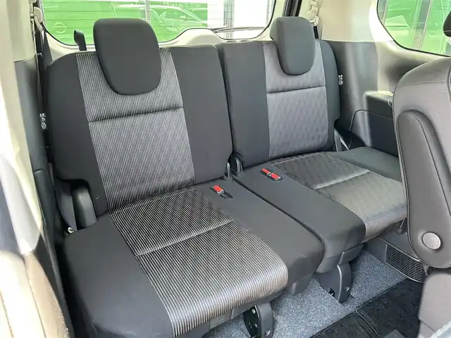 日産 セレナ e－パワー ハイウェイスター V 和歌山県 2020(令2)年 6.6万km ダイヤモンドブラック 純正ナビ/フリップダウンモニター/フルセグTV/アラウンドビューモニター/（BT/CD/DVD)/エマージェンシーブレーキ/プロパイロット/パーキングアシスト/横滑り防止装置/ドライブレコーダー/ビルトインETC/純正フロアマット/純正アルミホイール/LEDヘッドライト/フォグランプ/オートライト