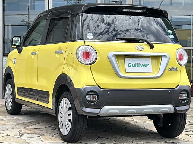 ダイハツ キャスト アクティバ X SAⅢ 静岡県 2018(平30)年 8.2万km レモンスカッシュクリスタルM 社外ディスプレイオーディオ/・CD/・DVD/・Bluetooth/・AM/・FM/主要装備/・スマートアシスト/・衝突軽減/・レーンキープ/・バックカメラ/・前方ドラレコ/・オートライト/・オートハイビーム/・ステアリングスイッチ/・純正フロアマット/・スマートキー/・プッシュスタート