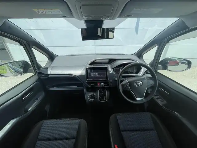 トヨタ ヴォクシー ZS 煌 千葉県 2016(平28)年 4.2万km ブラック 純正９インチナビ/トヨタセーフティセンス/両側パワースライドドア/フルセグＴＶ/バックカメラ/フリップダウンモニター/ビルトインＥＴＣ/ＬＥＤヘッドライト/オートライト/ＢＬＵＥＴＯＯＴＨ