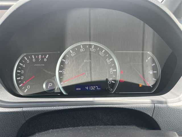 トヨタ ヴォクシー ZS 煌 千葉県 2016(平28)年 4.2万km ブラック 純正９インチナビ/トヨタセーフティセンス/両側パワースライドドア/フルセグＴＶ/バックカメラ/フリップダウンモニター/ビルトインＥＴＣ/ＬＥＤヘッドライト/オートライト/ＢＬＵＥＴＯＯＴＨ