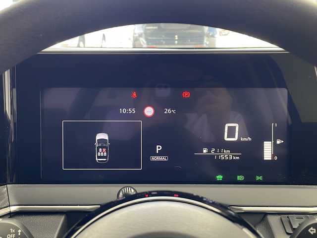 日産 ノート X 兵庫県 2022(令4)年 1.2万km ブリリアントシルバー ・純正ナビ/　Bluetoothオーディオ/　CD/DVD再生/　SDミュージックサーバー/　USB接続/　ipod接続/　フルセグテレビ/・衝突被害軽減システム/・ETC2.0/・バックカメラ/・純正フロアマット/・ABS/・横滑り防止機能/・前後コーナーセンサー/・盗難防止装置/・オートライト/・LEDヘッドライト/・W＋サイドエアバック/・カーテンエアバック/・AACエアコン/・スマートキー