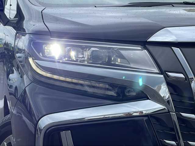 トヨタ アルファードハイブリット SR Cパッケージ 道北・旭川 2019(平31)年 3.6万km スパークリングブラックパールクリスタルシャイン ・4WD/・禁煙車/・ワンオーナー/・JBLサウンド/・黒革シート/・3眼LEDヘッドライト/・純正SDナビ/ CD/DVD/BD/USB/AUX/SD/MSV/フルセグ/・パノラミックビューモニター/・リアエンターテイメント/・デジタルインナーミラー /・1500W/・両側電動ドア/・電動リアゲート/・PCS/・LTA/・BSM/・PKSB/・RCTA/・RSA/・ACC/・オートハイビーム/・オートライト/・LEDヘッドライト/・フォグライト/・リアフォグ/・ステアリングヒーター/・運転席メモリシート/・パワーシート /・シートヒーター/エアシート /・サンシェード/・スマートキー/・純正フロアマット
