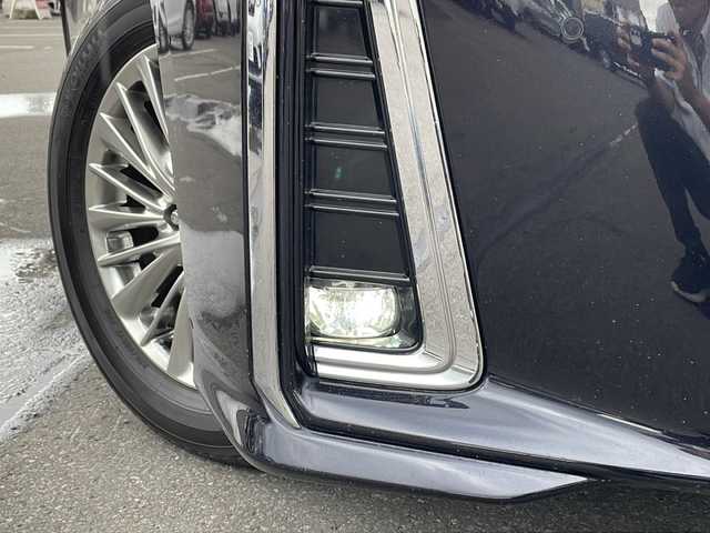 トヨタ アルファードハイブリット SR Cパッケージ 道北・旭川 2019(平31)年 3.6万km スパークリングブラックパールクリスタルシャイン ・4WD/・禁煙車/・ワンオーナー/・JBLサウンド/・黒革シート/・3眼LEDヘッドライト/・純正SDナビ/ CD/DVD/BD/USB/AUX/SD/MSV/フルセグ/・パノラミックビューモニター/・リアエンターテイメント/・デジタルインナーミラー /・1500W/・両側電動ドア/・電動リアゲート/・PCS/・LTA/・BSM/・PKSB/・RCTA/・RSA/・ACC/・オートハイビーム/・オートライト/・LEDヘッドライト/・フォグライト/・リアフォグ/・ステアリングヒーター/・運転席メモリシート/・パワーシート /・シートヒーター/エアシート /・サンシェード/・スマートキー/・純正フロアマット