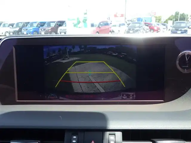 レクサス ＥＳ 300h Fスポーツ 千葉県 2019(令1)年 4.6万km グラファイトブラックガラスフレーク 235/40R19/Lexus Safety System+/・プリクラッシュセーフティ/・レーンディパーチャーアラート/・オートハイビーム/・ブラインドスポットモニター/・RCTA（リヤクロストラフィックアラート）/ムーンルーフ/パワートランクリッド/ブラックレザーシート/前席パワーシート/エアシート/シートヒーター/マークレビンソン/純正SDナビ/地デジTV/【DVD/CD再生機能　Bluetooth接続】/バックカメラ/ドライブレコーダー/革巻きステアリング/ステアリングスイッチ/パドルシフト/ETC（2.0）/3眼LEDヘッドライト/フォグライト/ウインカーミラー/クリアランスソナー/純正19インチアルミホイル/サイド/カーテン/ニーエアバッグ/スマートキー