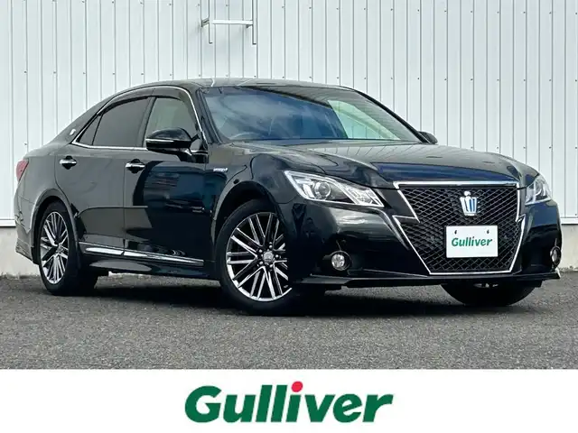 トヨタ クラウン ハイブリッド アスリートS 熊本県 2013(平25)年 7.7万km プレシャスブラックパール 純正HDDナビＤＴＶ/・AM/FM/CD/DVD/USB/BT/・フルセグTV/バックカメラ/クリアランスソナー/横滑り防止機能/クルーズコントロール/前後コーナーセンサー/革巻きステアリング/・ステアリングリモコン/・ステアリングヒーター/オートライト/・HIDライト/・フォグランプ/ビルトインETC/レザーシート/・D/N席パワーシート/・D/N席シートヒーター/・D/N席エアーシート/リアサンシェード/電動格納ミラー/・ウィンカーミラー/ドアバイザー/純正フロアマット/純正アルミホイール/スマートキー