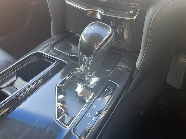 トヨタ クラウン ハイブリッド アスリートS 熊本県 2013(平25)年 7.7万km プレシャスブラックパール 純正HDDナビＤＴＶ/・AM/FM/CD/DVD/USB/BT/・フルセグTV/バックカメラ/クリアランスソナー/横滑り防止機能/クルーズコントロール/前後コーナーセンサー/革巻きステアリング/・ステアリングリモコン/・ステアリングヒーター/オートライト/・HIDライト/・フォグランプ/ビルトインETC/レザーシート/・D/N席パワーシート/・D/N席シートヒーター/・D/N席エアーシート/リアサンシェード/電動格納ミラー/・ウィンカーミラー/ドアバイザー/純正フロアマット/純正アルミホイール/スマートキー