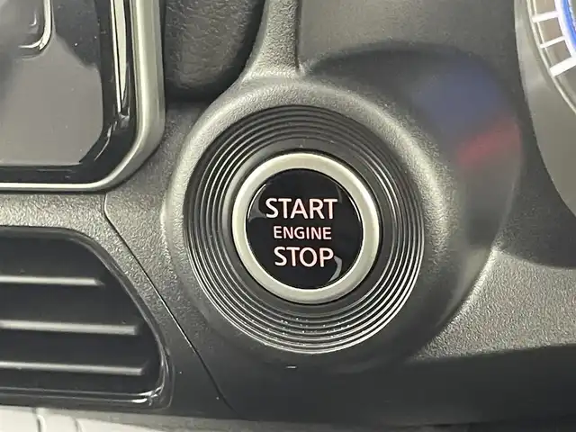 日産 デイズ ハイウェイスターX 福島県 2025(令7)年 0.3万km ホワイトパール 純正９型ナビ（ＢＴ，フルセグＴＶ）　/アラウンドビューモニター　/コーナーセンサー　/エマージェンシーブレーキ　/レーンキープ　/先行車発進お知らせ　/アイドリングストップ　/純正１４インチＡＷ　/ＬＥＤヘッドライト