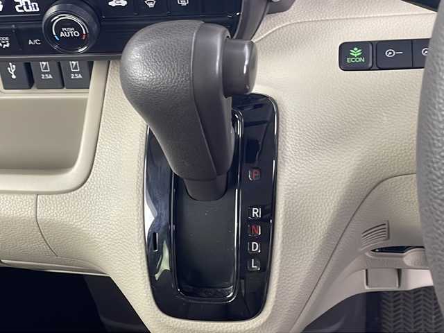 ホンダ Ｎ ＢＯＸ G L ホンダセンシング 埼玉県 2017(平29)年 6.8万km クリスタルブラックパール 純正９インチナビ　/バックカメラ　/パワースライドドア　/ホンダセンシング　/ビルトインＥＴＣ　/純正ドライブレコーダー　/Ａｐｐｌｅｃａｒｐｌａｙ　/オートライト　/ＬＥＤライト　/純正フロアマット　/ドアバイザー