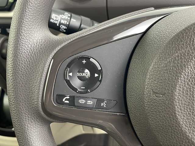 ホンダ Ｎ ＢＯＸ G L ホンダセンシング 埼玉県 2017(平29)年 6.8万km クリスタルブラックパール 純正９インチナビ　/バックカメラ　/パワースライドドア　/ホンダセンシング　/ビルトインＥＴＣ　/純正ドライブレコーダー　/Ａｐｐｌｅｃａｒｐｌａｙ　/オートライト　/ＬＥＤライト　/純正フロアマット　/ドアバイザー