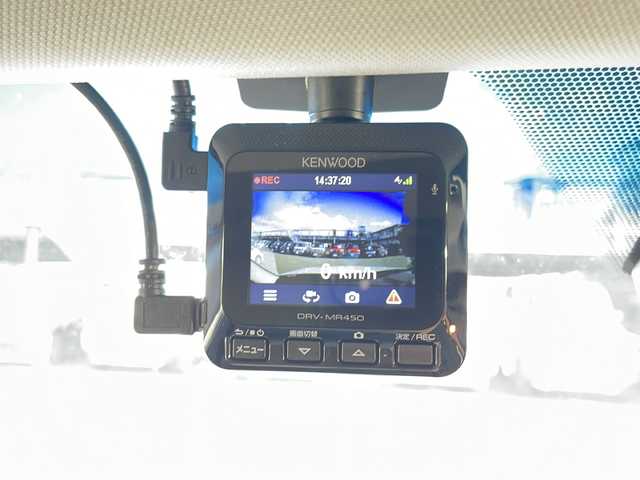 トヨタ ハリアー G 道東・釧路十勝 2022(令4)年 3.2万km ホワイトパールクリスタルシャイン 4WD/純正メモリナビ/(BT/TV/ラジオ)/寒冷地仕様/フルセグTV/バックカメラ/革巻きステアリング/MTモード付AT/クルーズコントロール/(追従機能付き)/ステアリングスイッチ/プッシュスタート/デジタルインナーミラー/レザーシート/パワーシート(運転席)/電動リアゲード/オートライト/オートハイビーム/LEDライト/前後コーナーセンサー/電動格納ミラー/ウィンカーミラー/ビルトインETC/パワーウィンドウ/パワーステアリング/記録簿/取扱説明書/保証書