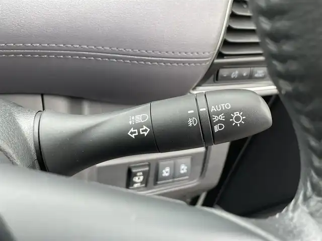 日産 セレナ e－パワー HWS V アーバンクロム 滋賀県 2021(令3)年 3.4万km ブリリアントホワイトパール 純正9インチナビ/(CD/DVD/Bluetooth/フルセグTV)/プロパイロット/アラウンドビューモニター/デジタルインナーミラー/レーダークルーズコントロール/電動格納ミラー/両側パワースライドドア/クリアランスソナー/ビルトインETC/フリップダウンモニター/ドライブレコーダー(SDなし)/ステアリングスイッチ/電動パーキングブレーキ/オートブレーキホールド/オートライト/プッシュスタート/スマートキー/純正16インチアルミホイール