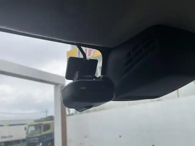 スズキ クロスビー HYBRID MZ 千葉県 2019(令1)年 11.2万km スピーディーブルーメタリック/ブラック2トーンルーフ (株)IDOMが運営する【じしゃロン八千代店】の自社ローン対象車両になります。こちらは現金またはオートローンご利用時の価格です。自社ローンご希望の方は別途その旨お申付け下さい/純正ナビ/純正CD/DVD/SD/BT/DTV/全方位カメラ/ETC/LEDライト/シートヒーター/クルーズコントロール/コーナーセンサー/レーンキープアシスト/横滑り防止