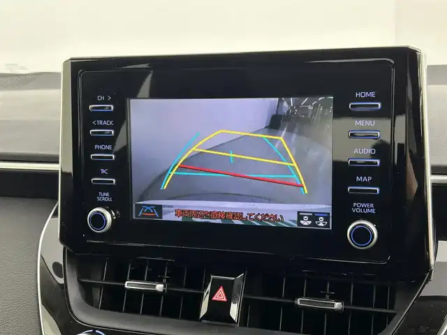 トヨタ カローラツーリング ハイブリッド G－X 道央・札幌 2022(令4)年 5.9万km プラチナホワイトパールマイカ ・4WD/・トヨタセーフティセンス/・衝突被害軽減ブレーキ/・レーンキープアシスト/・レーダークルーズコントロール/・オートハイビーム/・標識認識システム/・純正ディスプレイオーディオ/・バックカメラ/・Bluetooth/・ビルトインETC/・AC100V/・オートブレーキホールド/・ドアロック連動ミラー/・ステアリングスイッチ/・ミラーヒーター/・スマートキー/・プッシュスタート/・横滑り防止装置