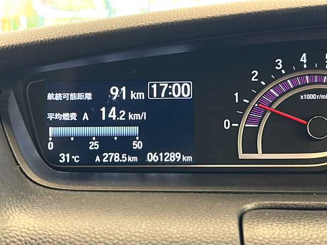 ホンダ Ｎ ＢＯＸ カスタム G L ターボ ホンダセンシング 岐阜県 2020(令2)年 6.2万km プラチナホワイトパール 純正8インチナビゲーション/バックモニター/フルセグテレビ/Bluetooth/CD・DVD再生/ETC/前後ドライブレコーダー/ホンダセンシング/追従クルーズコントロール/車線逸脱防止/両側パワースライドドア/スマートキー/プッシュスタート/スペアキー/オートエアコン/ハーフレザーシート/前席シートヒーター/LEDヘッドライト/オートライト/純正フロアマット/純正アルミホイール
