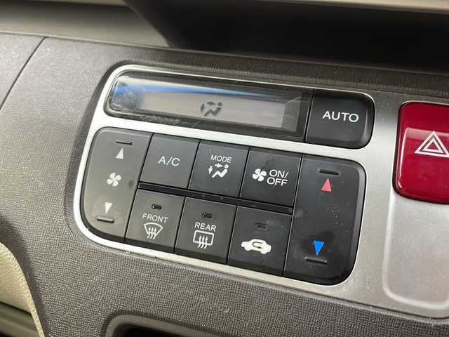 ホンダ Ｎ ＯＮＥ G Lパッケージ 栃木県 2014(平26)年 5.7万km イノセントブルーメタリック 純正Gathersナビ/　ワンセグ/FM/AM/CD/DVD/Bluetooth/バックカメラ/アイドリングストップシステム/HIDヘッドランプ/オートライト/ETC/プッシュスタート/スマートキー/保証書/取扱説明書/スペアキー１本