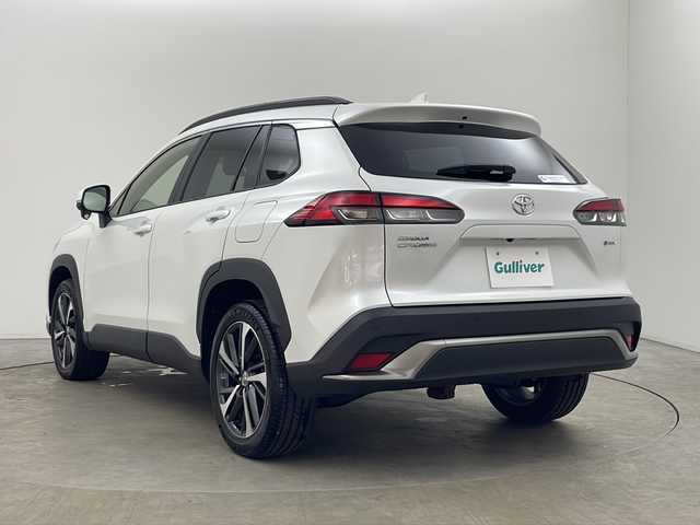 トヨタ カローラ クロス ハイブリッド Z 秋田県 2024(令6)年 1.4万km プラチナホワイトパールマイカ ４WD/メモリ純正ナビ(Bluetooth/フルセグ)/バックカメラ/ビルトインETC/クルーズコントロール/レーンキープアシスト/車線逸脱警報/ステアリングヒーター/クリアランスソナー/前後コーナーセンサー/前席シートヒーター/リアデアイサー/純正AW/社外フロアマット/衝突被害軽減システム/オートマチックハイビーム/LEDヘッドライト/リアフォグ/スマートキー