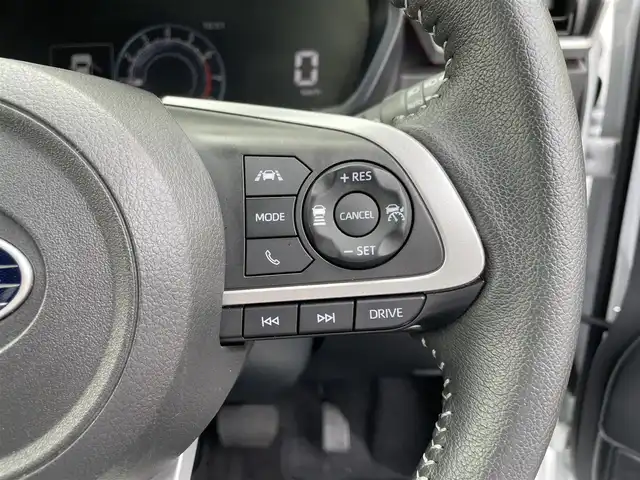 スバル レックス Z 群馬県 2023(令5)年 1.7万km シャイニングホワイトパール ワンオーナー/スマートアシスト/・衝突回避支援ブレーキ/・衝突警報/・前方後方誤発進抑制機能/・コーナーセンサー/・ふらつき警報/・全車速追従クルーズコントロール/・車線逸脱警報/・ブラインドスポットモニター/・リヤクロストラフィックアラート/・ハイビームアシスト/・シーケンシャルウィンカー/・サイドビューランプ/純正ディスプレイオーディオ/　（Bluetooth フルセグ USB Ipod　androidauto　　AppleCarplay AM FM )/全方位カメラ/バックカメラ/HDMI/前席シートヒーター/ビルトインETC/アイドリングストップ/ウィンカーミラー/横滑り防止/純正フロアマット/LEDヘッドランプ/オートライト/革巻きステアリング/ステアリングスイッチ/取扱説明書