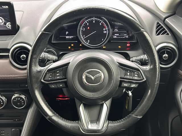 マツダ ＣＸ－３ XD ノーブル ブラウン 大阪府 2016(平28)年 3.9万km マシーングレープレミアムM 純正ナビ/・フルセグTV/・Bluetooth/・CD/DVD/・USB接続/BOSEサウンドシステム/ヘッドアップディスプレイ(HUD)/茶ハーフレザーシート/シートヒーター/ステアリングヒーター/レーダークルーズコントロール/衝突軽減システム/車線逸脱防止機能/バックソナー/バックカメラ/純正18インチアルミホイール/ETC2.0