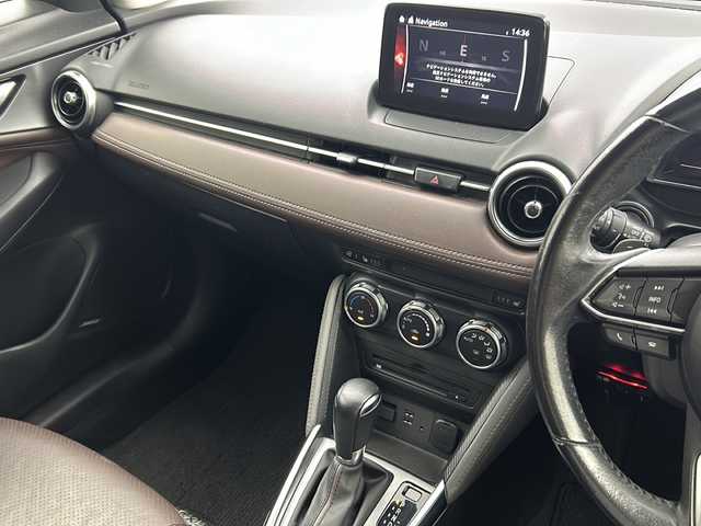 マツダ ＣＸ－３ XD ノーブル ブラウン 大阪府 2016(平28)年 3.9万km マシーングレープレミアムM 純正ナビ/・フルセグTV/・Bluetooth/・CD/DVD/・USB接続/BOSEサウンドシステム/ヘッドアップディスプレイ(HUD)/茶ハーフレザーシート/シートヒーター/ステアリングヒーター/レーダークルーズコントロール/衝突軽減システム/車線逸脱防止機能/バックソナー/バックカメラ/純正18インチアルミホイール/ETC2.0