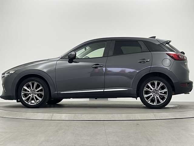 マツダ ＣＸ－３ XD ノーブル ブラウン 大阪府 2016(平28)年 3.9万km マシーングレープレミアムM 純正ナビ/・フルセグTV/・Bluetooth/・CD/DVD/・USB接続/BOSEサウンドシステム/ヘッドアップディスプレイ(HUD)/茶ハーフレザーシート/シートヒーター/ステアリングヒーター/レーダークルーズコントロール/衝突軽減システム/車線逸脱防止機能/バックソナー/バックカメラ/純正18インチアルミホイール/ETC2.0