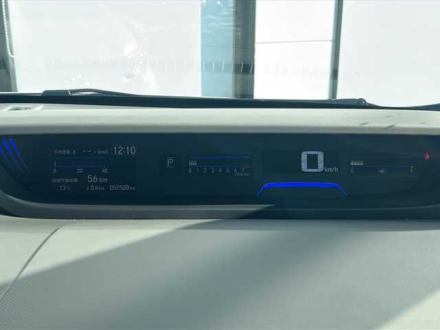 ホンダ フリード G ホンダセンシング 山形県 2017(平29)年 5.3万km ホワイトオーキッドパール 禁煙車/ワンオーナー/４WD/ホンダセンシング/Moduloエアロ（フロント、サイド）/両側パワースライドドア/Gathersメモリナビ（VXM-175VFi）/（Bluetooth/CD/DVD/フルセグ)/バックカメラ/LEDオートライト/フォグランプ/シートヒーター/ウッドパネル/純正フロアゴムマット/ビルトインETC/取扱説明書/保証書/スペアキー×１/ドアバイザー