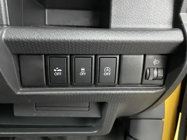 スズキ ハスラー G 道央・札幌 2016(平28)年 3.2万km アクティブイエロー/ブラック2トーンルーフ ・ワンオーナー/・４WD/・社外メモリナビ/・CD/DVD/BT/フルセグ/USB/SD/iPod/・バックカメラ/・純正エンジンスターター/・衝突軽減ブレーキ/・横滑り防止装置/・アイドリングストップ/・シートヒーター/・ダウンヒルアシストコントロール/・ハロゲンヘッドライト/・純正スチールホイール/・オートエアコン/・ドアバイザー/・純正フロアマット/・保証書/・プッシュスタート/・スマートキー