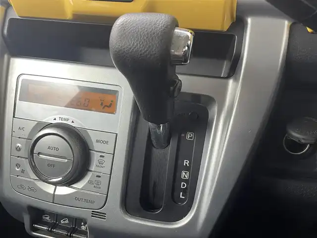 スズキ ハスラー G 道央・札幌 2016(平28)年 3.2万km アクティブイエロー/ブラック2トーンルーフ ・ワンオーナー/・４WD/・社外メモリナビ/・CD/DVD/BT/フルセグ/USB/SD/iPod/・バックカメラ/・純正エンジンスターター/・衝突軽減ブレーキ/・横滑り防止装置/・アイドリングストップ/・シートヒーター/・ダウンヒルアシストコントロール/・ハロゲンヘッドライト/・純正スチールホイール/・オートエアコン/・ドアバイザー/・純正フロアマット/・保証書/・プッシュスタート/・スマートキー