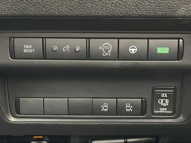 日産 セレナ オーテック 道北・旭川 2023(令5)年 4.2万km 青Ⅱ /4WD//禁煙車//ワンオーナー//純正エアロ//純正12.3型ディスプレイオーディオナビ機能付き//アラウンドビューモニター//インテリジェントルームミラー//プロパイロット//エマージェンシーブレーキ//レーンキープアシスト//レーダークルーズコントロール//誤発進抑制//ハンドル支援//BSI/BSW//アイドリングストップ//コーナーセンサー//両側ハンズフリーパワースライドドア//3列目スライドシート//2列目超ロングスライド/横スライドシート//シートバックテーブル//AUTECH刺繍付ブルーアクセントブラック合皮シート//前席2列目シートヒーター//ステアリングヒーター//デジタルメーター/7インチカラーディスプレイ//オートハイビーム//オートライト//LEDヘッドライト//フォグライト//リアフォグ//LEDシグネチャーランプ//ワイヤレス充電//前後ドライブレコーダー//ビルトインETC2.0//サンシェード//純正フロアマット//ドアバイザー//フロントデアイサー//ミラーヒーター//スイッチタイプ電制シフト/カラー番号【XGT】カスピアンブルー/ダイヤモンドブラックルーフ