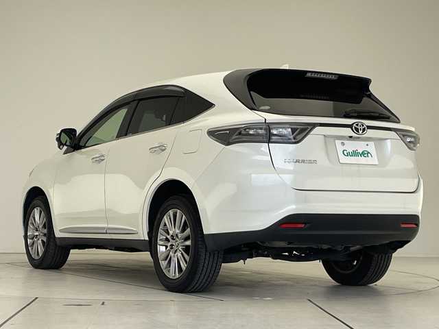 トヨタ ハリアー プレミアム 愛知県 2016(平28)年 4.4万km ホワイトパールクリスタルシャイン 純正ナビ/クルーズコントロール/バックカメラ/電動リアゲート/パワーシート/純正アルミホイール/LEDヘッドライト/オートマチックハイビーム/ETC/フルセグ/CD DVD/Bluetooth/ステアリングスイッチ/スマートキー/プッシュスタート