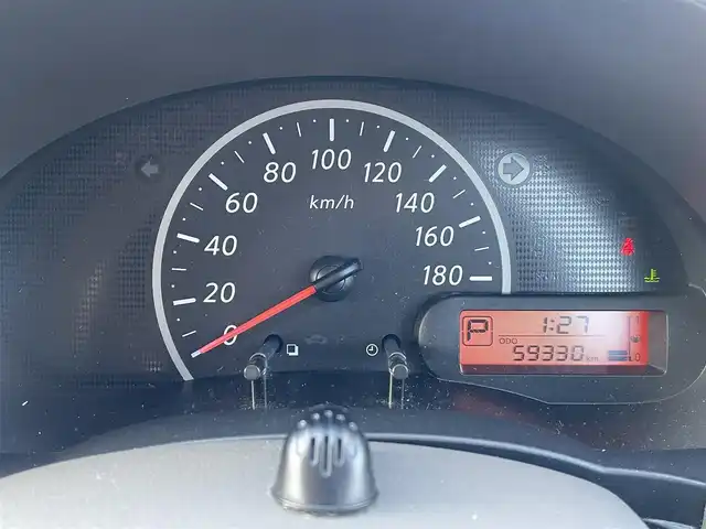 日産 マーチ ボレロ 千葉県 2013(平25)年 6万km ナイトベールパープル 純正SDナビ【MM113D-W】/バックカメラ/インテリジェントキー/ヘッドライトレベライザー/純正14インチアルミホイール/本革巻きステアリング/社外ドライブレコーダー/ETC/オートライト/アイドリングストップ/新車時保証書＆取扱説明書