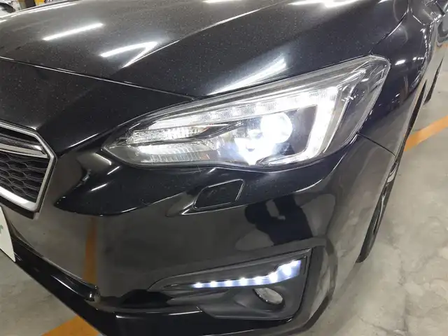 スバル インプレッサ スポーツ 2．0i－S アイサイト 鹿児島県 2019(令1)年 7.2万km クリスタルブラックシリカ 4WD/ケンウッドナビTV/バックカメラ/ドライブレコーダー/全車速追従機能付クルーズコントロール/アイサイトコアテクノロジー/・衝突被害軽減ブレーキ/・後退時自動ブレーキシステム/・車線逸脱警報/・前後誤発進抑制制御/ステアリング連動LEDヘッドランプ/フロントフォグランプ/革巻きステアリング/パドルシフト/前席パワーシート/純正18インチアルミホイール/スマートキー/プッシュエンジンスタート/禁煙車