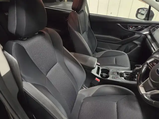 スバル インプレッサ スポーツ 2．0i－S アイサイト 鹿児島県 2019(令1)年 7.2万km クリスタルブラックシリカ 4WD/ケンウッドナビTV/バックカメラ/ドライブレコーダー/全車速追従機能付クルーズコントロール/アイサイトコアテクノロジー/・衝突被害軽減ブレーキ/・後退時自動ブレーキシステム/・車線逸脱警報/・前後誤発進抑制制御/ステアリング連動LEDヘッドランプ/フロントフォグランプ/革巻きステアリング/パドルシフト/前席パワーシート/純正18インチアルミホイール/スマートキー/プッシュエンジンスタート/禁煙車