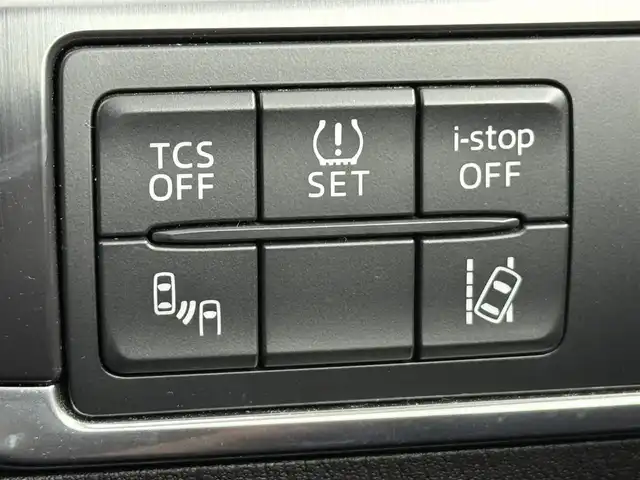 マツダ ＣＸ－５ XD Lパッケージ 愛知県 2015(平27)年 6.6万km ジェットブラックマイカ マツダコネクト/・フルセグTV/・Bluetooth/・CD/DVD/レーダークルーズコントロール/黒レザーシート/パワーシート/シートヒーター　/前後ドライブレコーダー/自動防眩ミラー/BSM/トノカバー/ETC