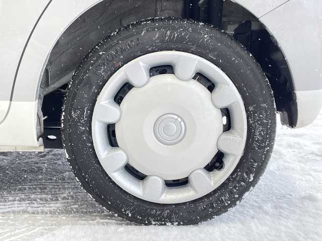 ダイハツ ムーヴ キャンバス X SA Ⅲ 道北・旭川 2021(令3)年 3.7万km パールホワイトⅢ/スムースグレーマイカメタリック 2トーン /4WD//禁煙車//純正SDナビ/CD/BT/SD//バックカメラ//両側パワースライドドア//スマートアシスト3//衝突回避支援ブレーキ//衝突警報機能（車両/歩行者）//車線逸脱警報機能//誤発進抑制機能//先行車発進お知らせ機能//オートハイビーム//横滑り防止//アイドリングストップ//オートライト//ETC//革巻きステアリング//ステアリングスイッチ//純正フロアマット//スマートキー