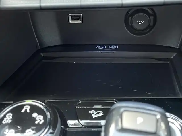 プジョー プジョー ３００８ GT ブルー HDi 長野県 2017(平29)年 5.2万km アマゾナイトグレー パノラマＳＲ　/純正ナビ　/バックカメラ　/ＡＣＣ/ＢＳＭ　/ハーフレザーシート　/ＥＴＣ　/電動リアゲート　/パドルシフト　/純正１８ＡＷ　/ルーフレール　/ＬＥＤヘッドライト　/オートライト　/社外レーダー