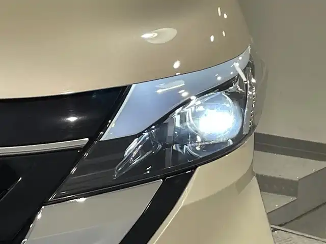 日産 ルークス HWS Gターボ プロパイロットED 愛知県 2021(令3)年 5.2万km フローズンバニラパール 純正ナビ(Bluetooth/CD/DVD/USB/SD/フルセグ)/ワンオーナー/アラウンドビューモニター/レーダークルーズコントロール/衝突軽減ブレーキ/両側パワースライドドア/前後コーナーセンサー/LEDヘッドライト/フォグライト/ビルトインETC/前後ドライブレコーダー/電動パーキングブレーキ/オートブレーキホールド/純正15インチアルミホイール/純正フロアマット/純正ドアバイザー