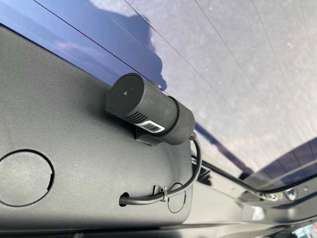 トヨタ シエンタ G クエロ 愛媛県 2018(平30)年 8.9万km ブラックマイカ 1オーナー /純正ナビ(NSZT-W66T)/・CD DVD フルセグTV Bluetooth SD /バックカメラ /フリップダウンモニター /両側パワースライドドア /モデリスタフロントエアロ /前後ドライブレコーダー/ETC/衝突軽減ブレーキ/車線逸脱警報/先行車発進お知らせ/LEDオートライト/・オートハイビーム/アイドリングストップ/ドアバイザー/フロアマット/プッシュスタート/・スペアキー/取扱説明書/保証書