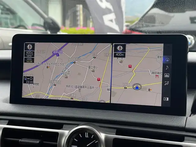 レクサス ＩＳ 300h 山梨県 2021(令3)年 3.6万km ソニッククォーツ サンルーフ/赤革/三眼ＬＥＤヘッドライト/純正メモリナビ/全周囲カメラ/フルセグＴＶ/前席シートヒーター/オートハイビーム/ＡＣＣ/プリクラッシュ/レーンキープ/ＢＳＭ/前後ドラレコ/ＥＴＣ２．０
